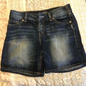 Silver denim shorts size 31